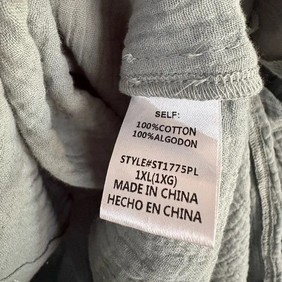 GeeGee Sage Gauze Tunic Size: 1XL - Picture 6 of 8